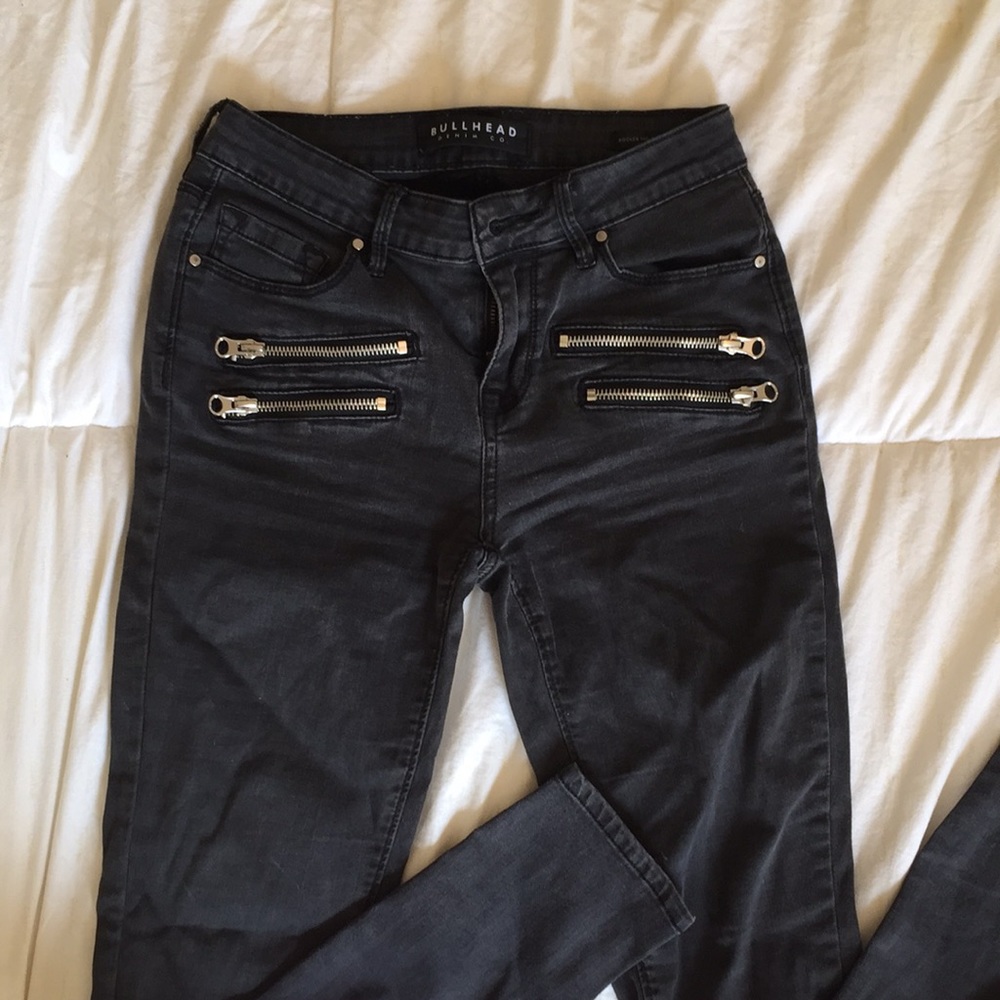 Skinny jeans